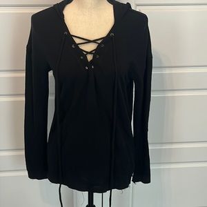 Black hooded sweater SIZE SMALL